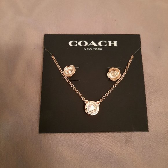 Brand New Coach Open Circle Necklace And Tea Rose Stud Earrings Set - Picture 2 of 5